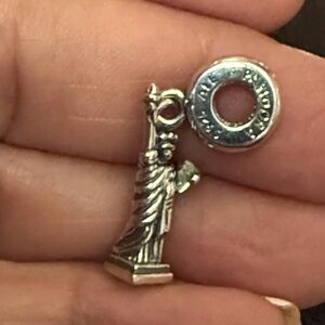 Sterling Silver Statue of Liberty Charm with Round Bail